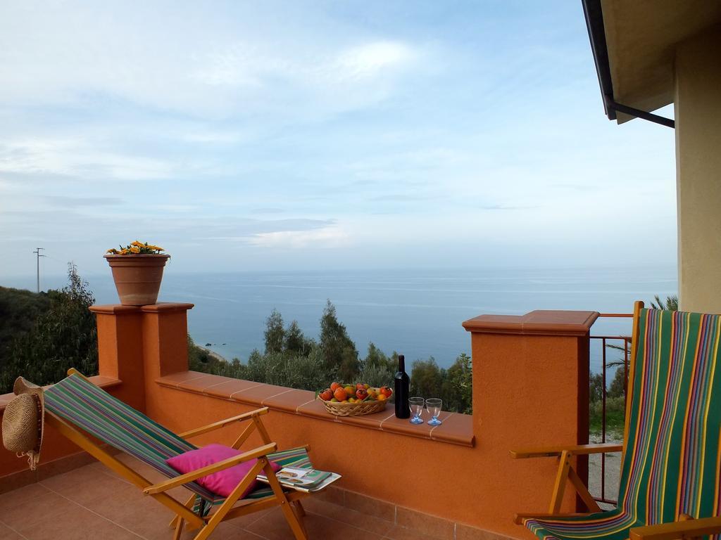 Villa Terramare Castel di Tusa Habitación foto